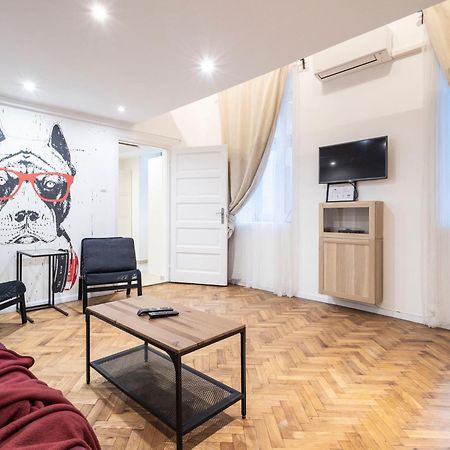 Beautiful Home At Basilca 3-4 Budapest Extérieur photo